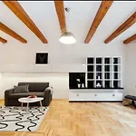 Urban Nest Apartments- Old Town Stradomska 9