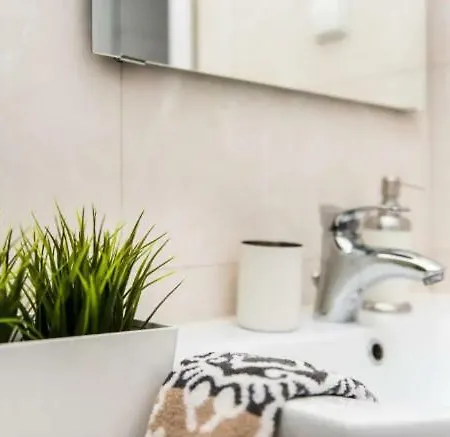 Urban Nest Apartments- Old Town Stradomska 9 Апартаменты