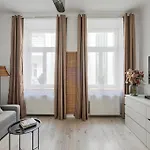 Urban Nest Apartments- Old Town Stradomska 9 Cracovia