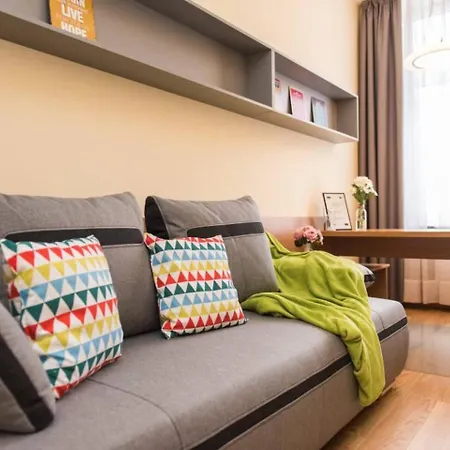 Апартаменты Urban Nest Apartments- Old Town Stradomska 9