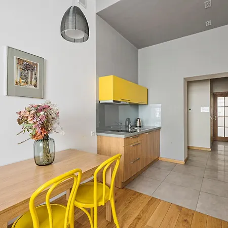 Апартаменты Urban Nest Apartments- Old Town Stradomska 9 *