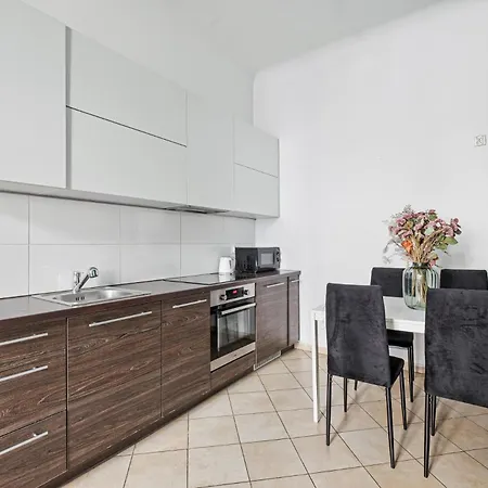 Apartmán Urban Nest Apartments- Old Town Stradomska 9 *