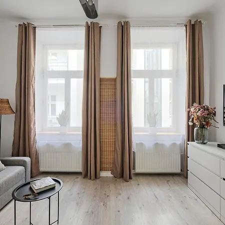 Urban Nest Apartments- Old Town Stradomska 9 Krasków