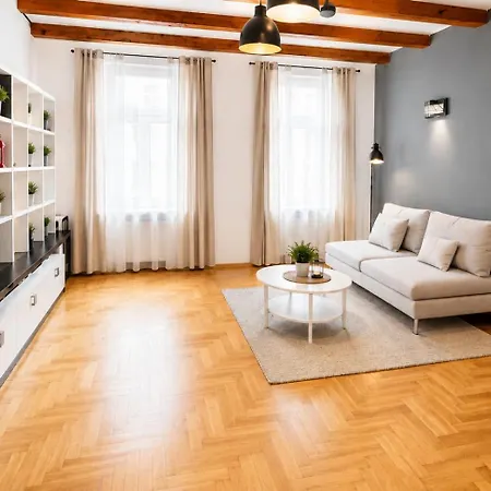 Urban Nest Apartments- Old Town Stradomska 9 Appartamento Cracovia