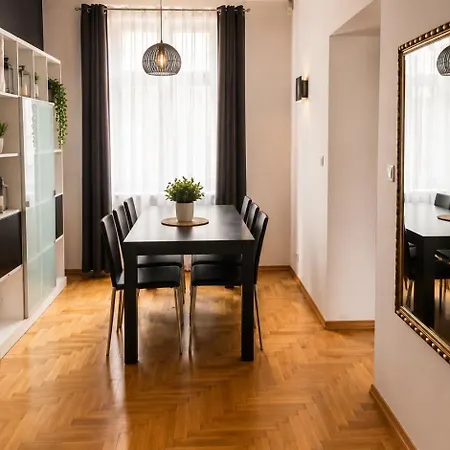 Urban Nest Apartments- Old Town Stradomska 9 *