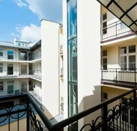 Urban Nest Apartments- Old Town Stradomska 9 Апартаменты Краков