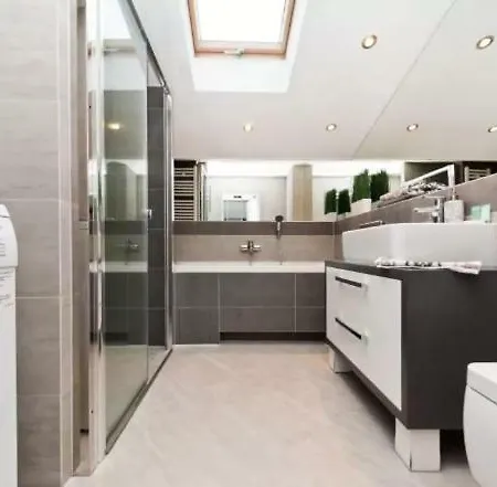 Urban Nest Apartments- Old Town Stradomska 9 Краков