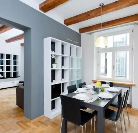 Апартаменты Urban Nest Apartments- Old Town Stradomska 9