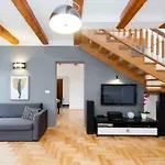 Urban Nest Apartments- Old Town Stradomska 9