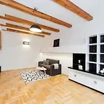 Urban Nest Apartments- Old Town Stradomska 9